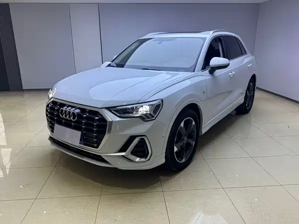 Audi Q3 2022