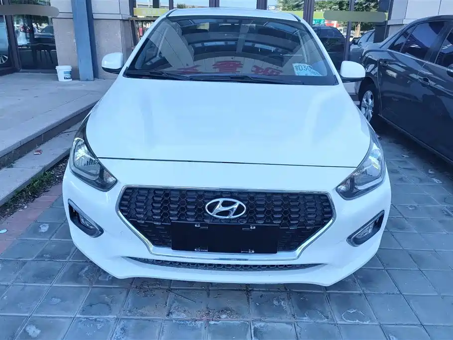Hyundai Verna 2019 — фото 2