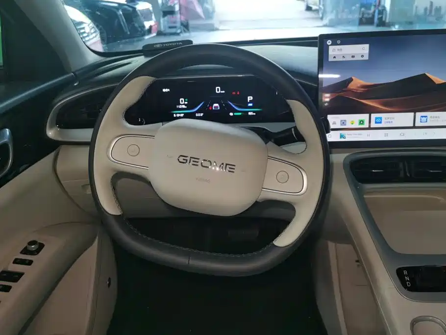 Geely Galaxy Starwish 2025 — фото 15