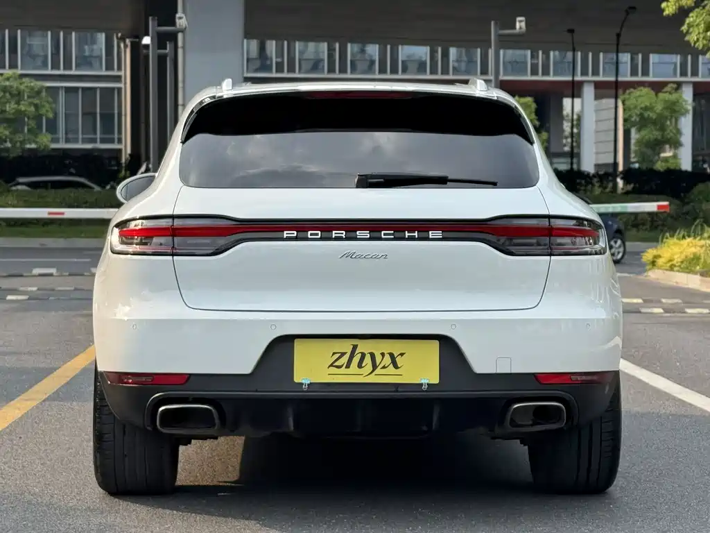 Porsche Macan 2020 — фото 6