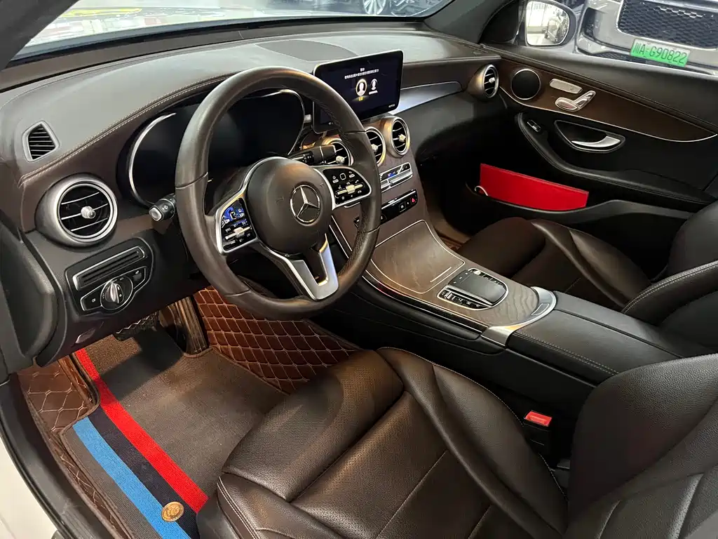 Mercedes-Benz GLC 2022 — фото 13