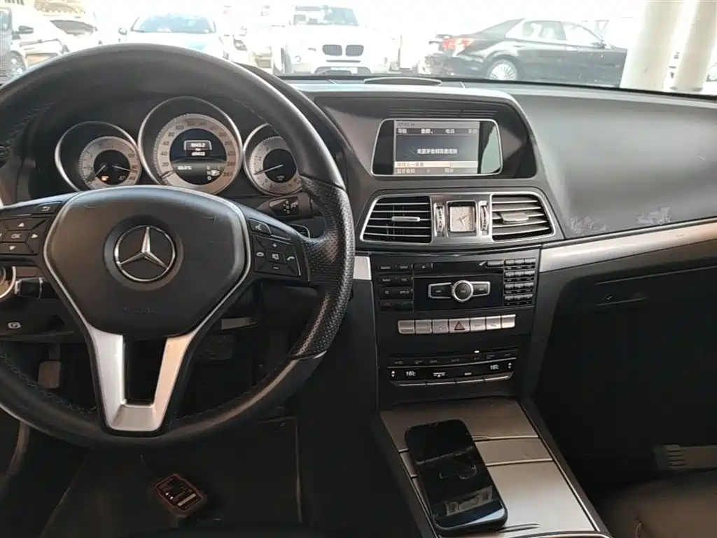 Mercedes-Benz E-Class 2014 — фото 13