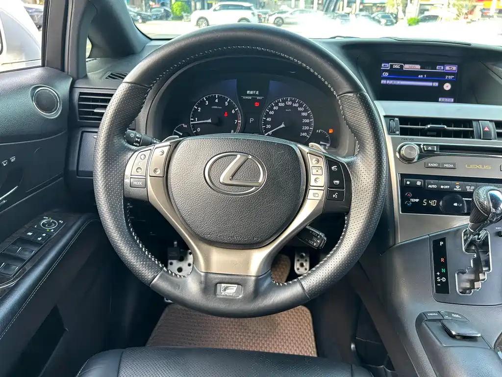 Lexus RX Classic 2012 — фото 13