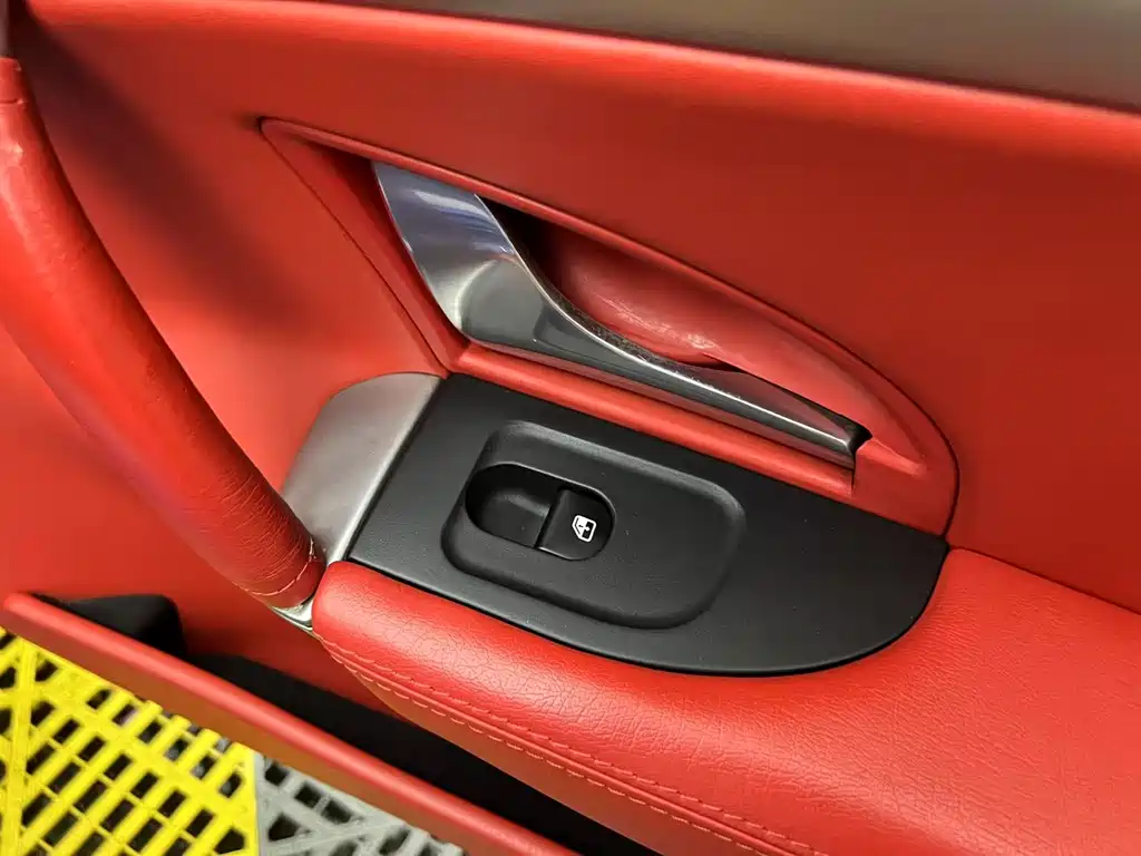 Maserati Granturismo 2015 — фото 15