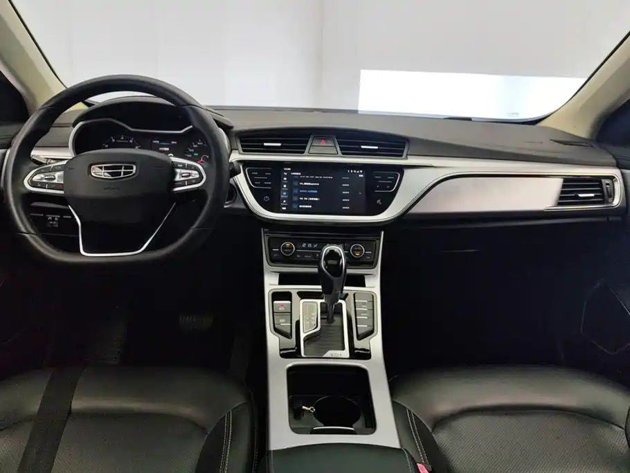 Geely Emgrand GL 2019 — фото 12
