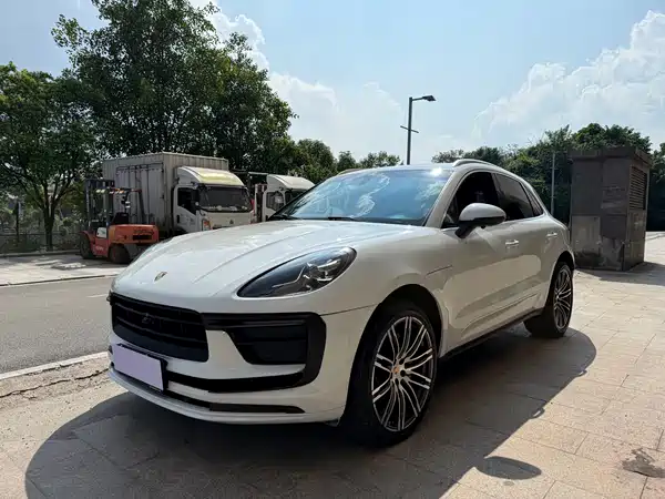 Porsche Macan 2015