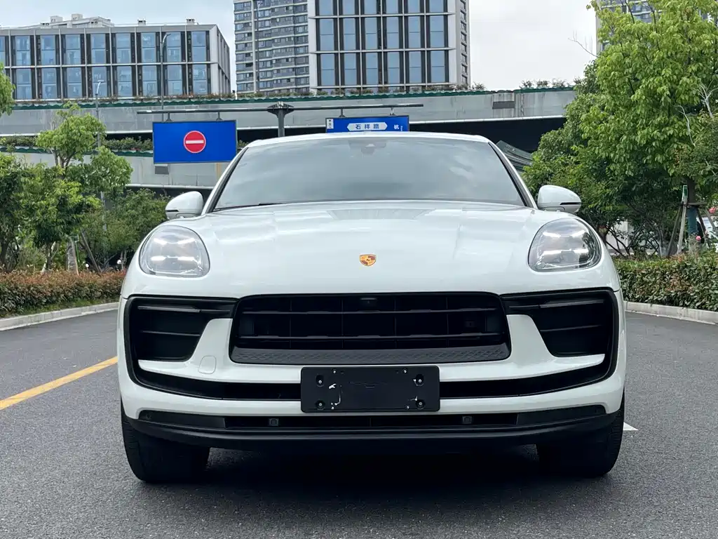 Porsche Macan 2022 — фото 2