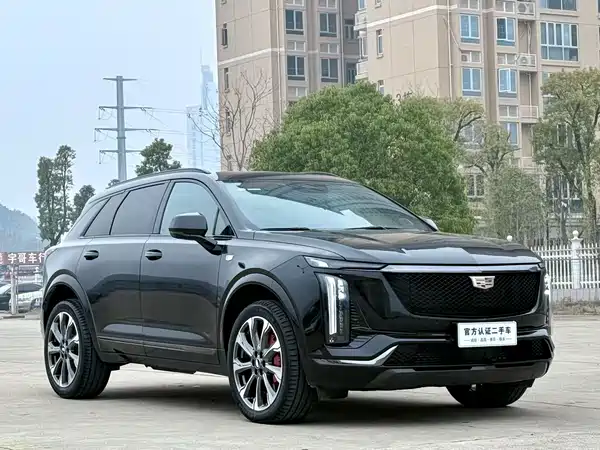 Cadillac XT5 2025