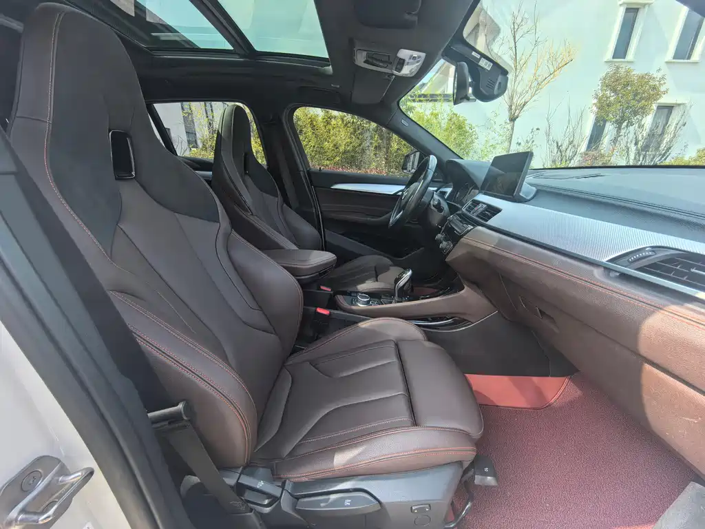 BMW X2 2022 — фото 12