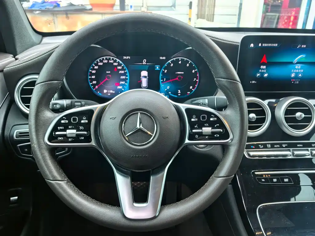 Mercedes-Benz GLC 2022 — фото 4