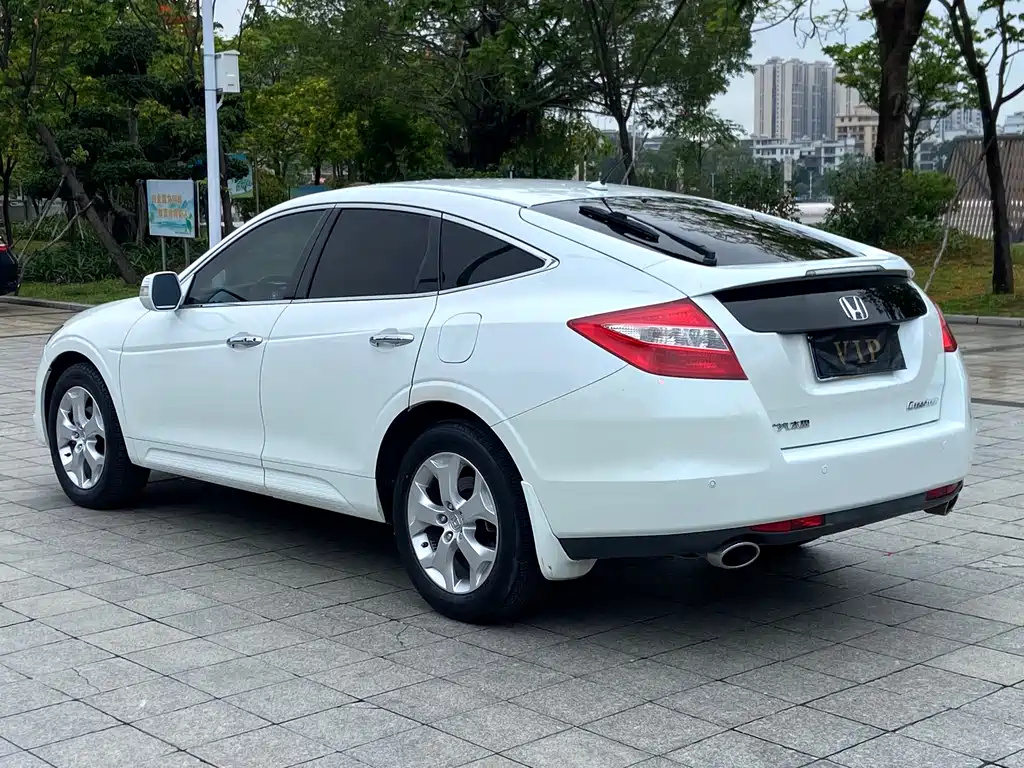 Honda Crosstour 2014 — фото 5