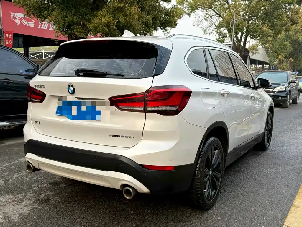 BMW X1 2020 — фото 9