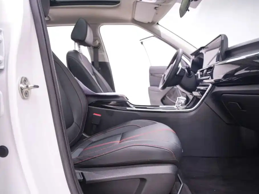 Kia KX3 2023 — фото 26