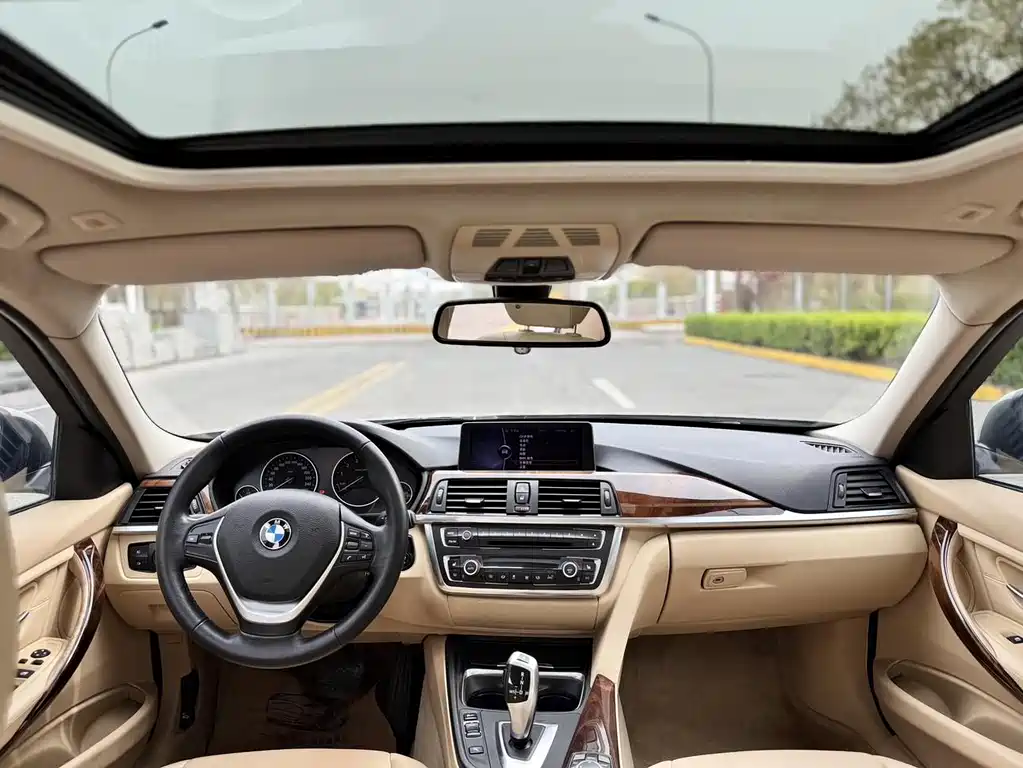 BMW 3 Series 2013 — фото 11