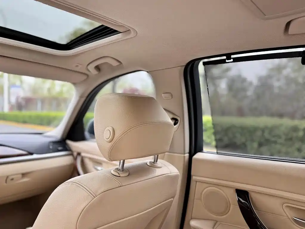 BMW 3 Series 2013 — фото 13