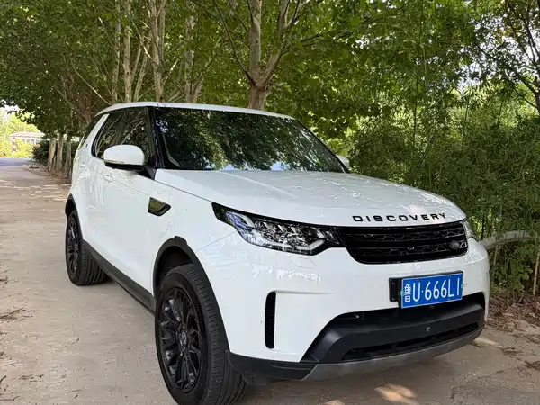Land Rover Discovery 2019