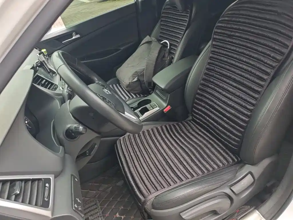 Hyundai Tucson 2015 — фото 15