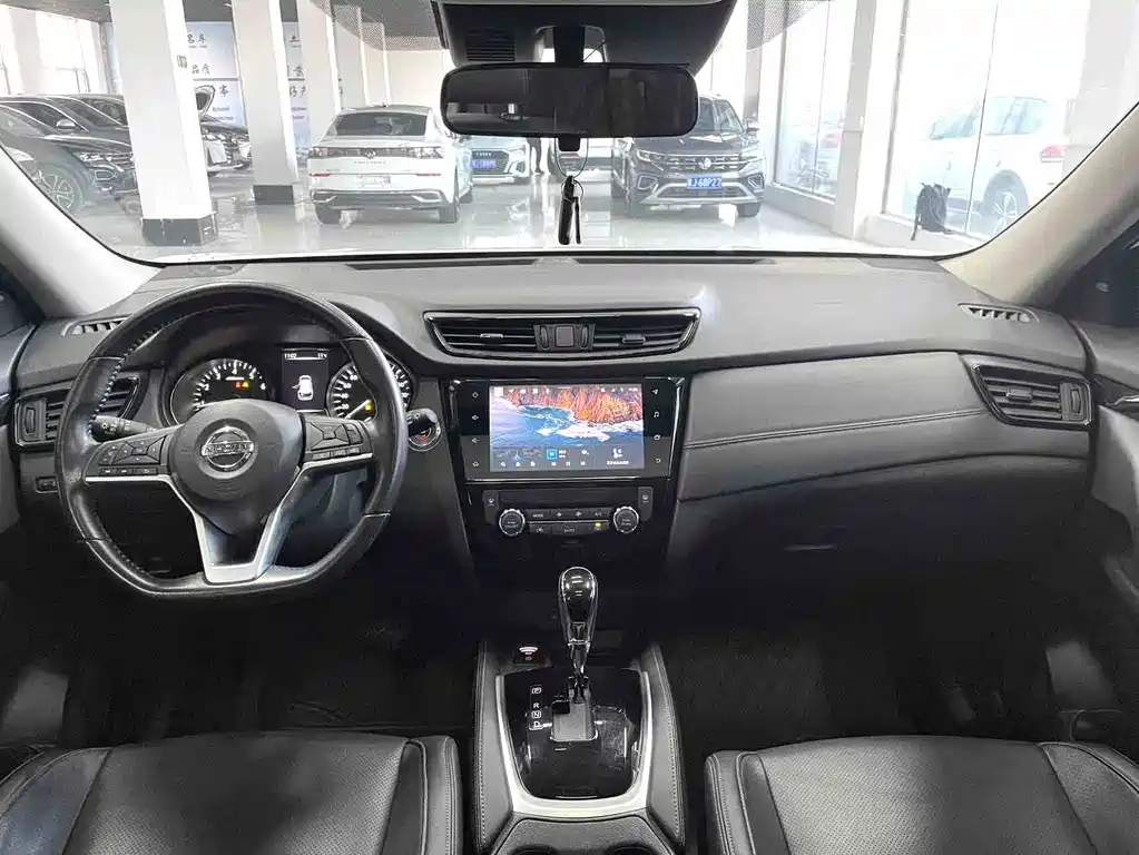Nissan X-Trail 2023 — фото 9