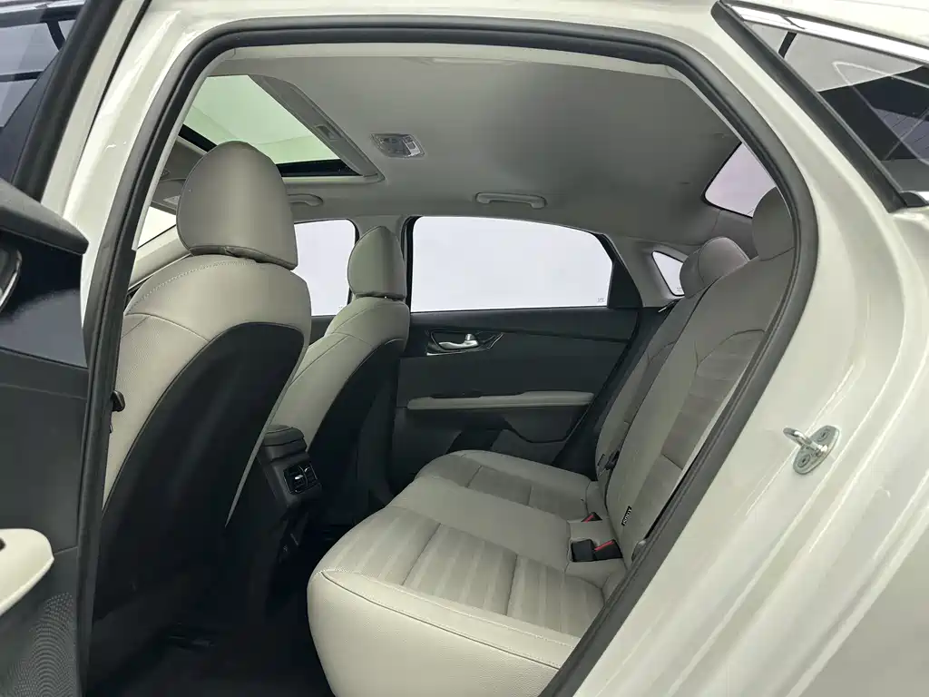 Kia K3 2023