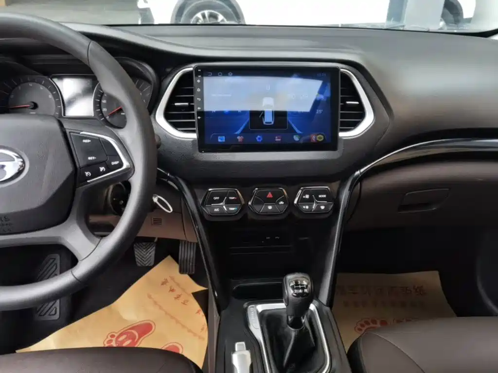 GAC Trumpchi GS4 2017 — фото 13