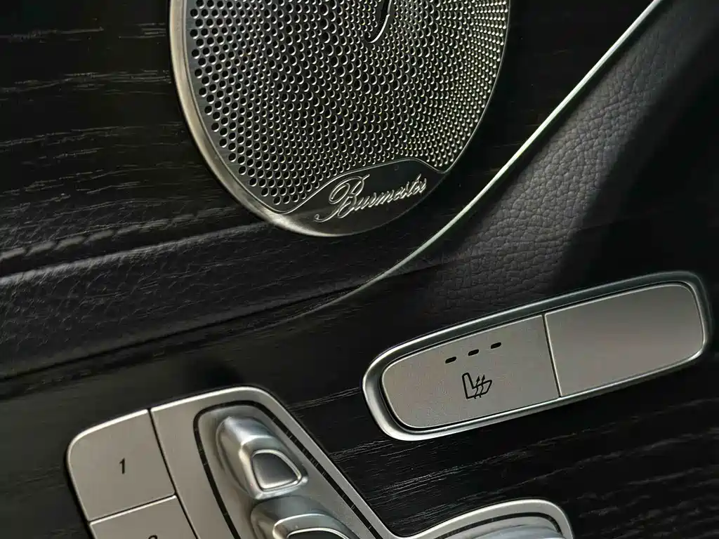 Mercedes-Benz C-Class 2021 — фото 4