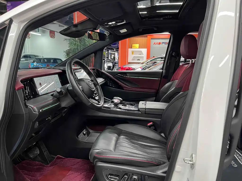 GAC Motor Trumpchi M8 2023 — фото 4