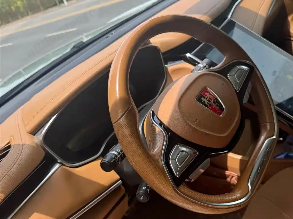 Roewe MARVEL X 2019 — фото 14