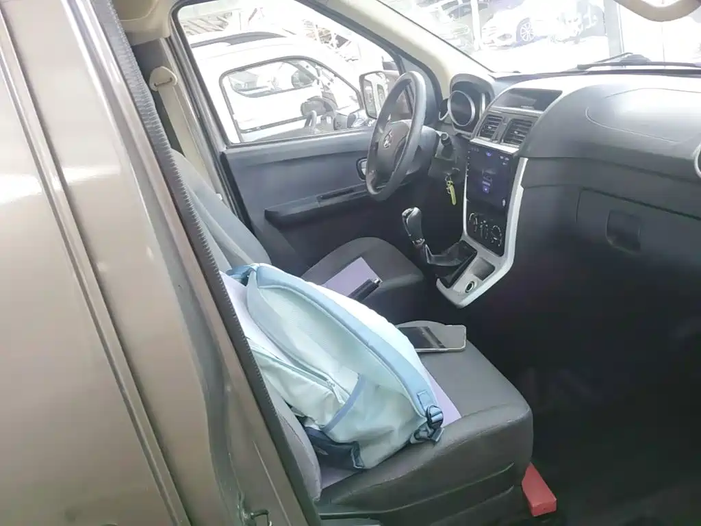 Changan Ruixing M70 2022 — фото 25