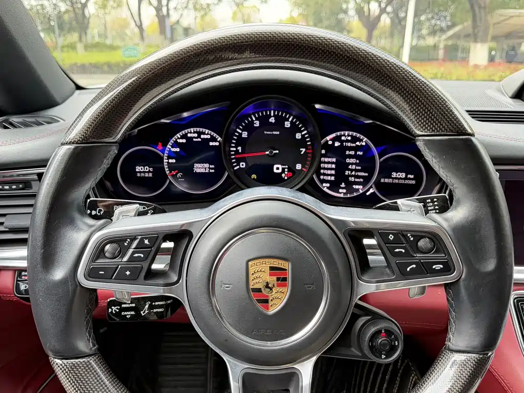 Porsche Panamera 2021 — фото 13