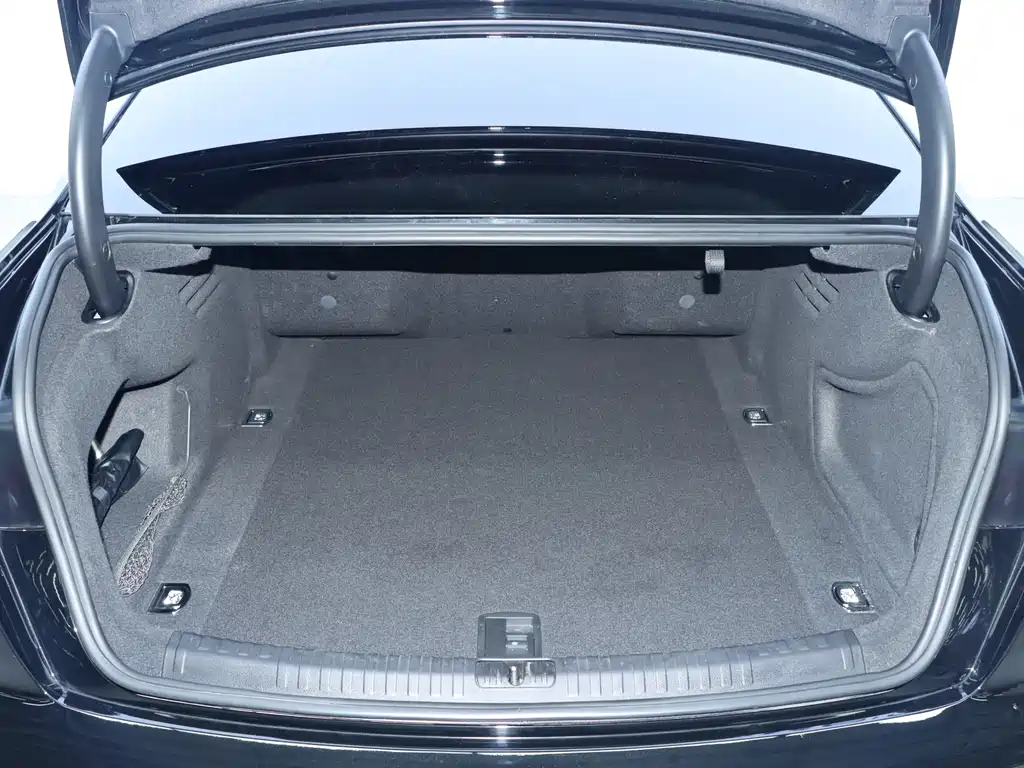 Audi A6L 2021 — фото 22