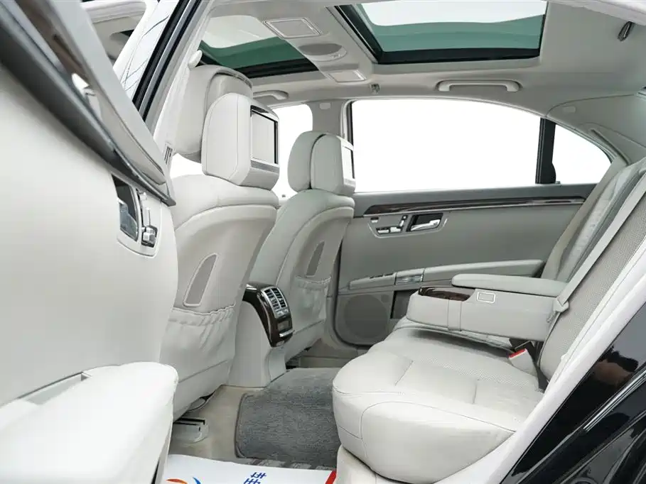 Mercedes-Benz S-Class 2011 — фото 10