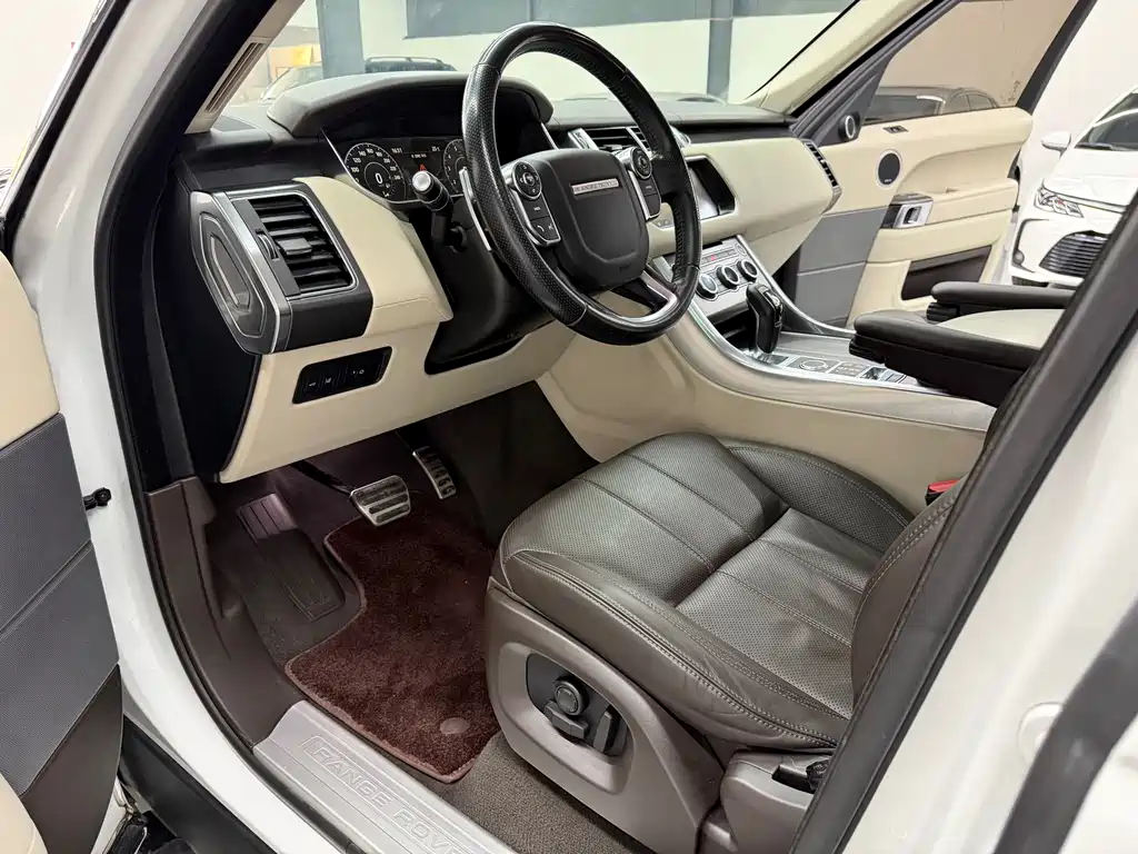 Land Rover Sport 2018 — фото 11