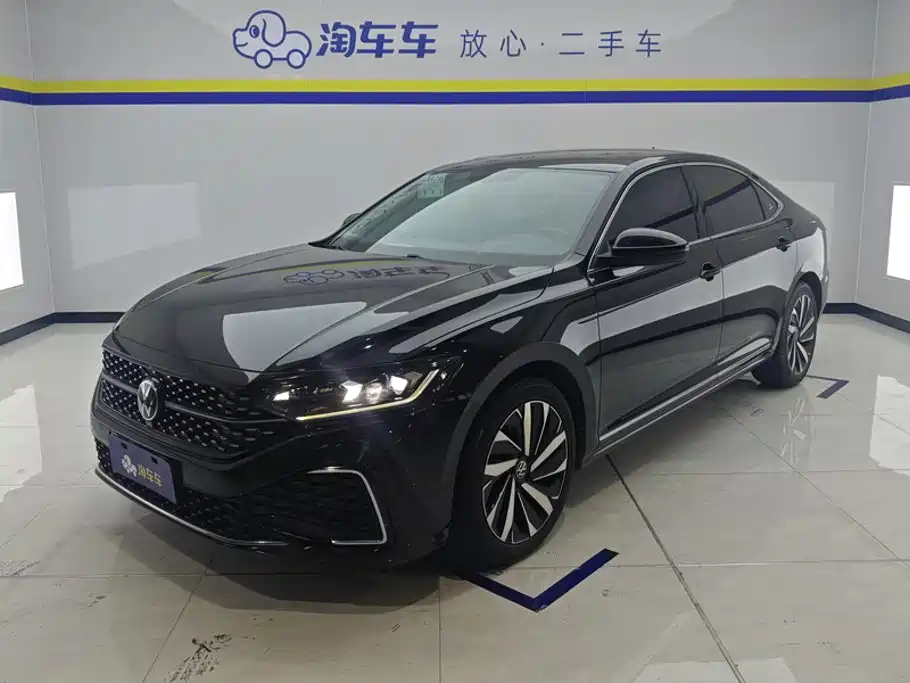 Volkswagen Passat 2022