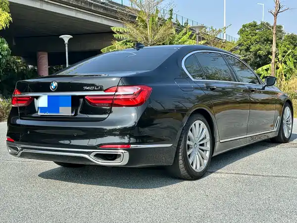 BMW 7 Series 2018