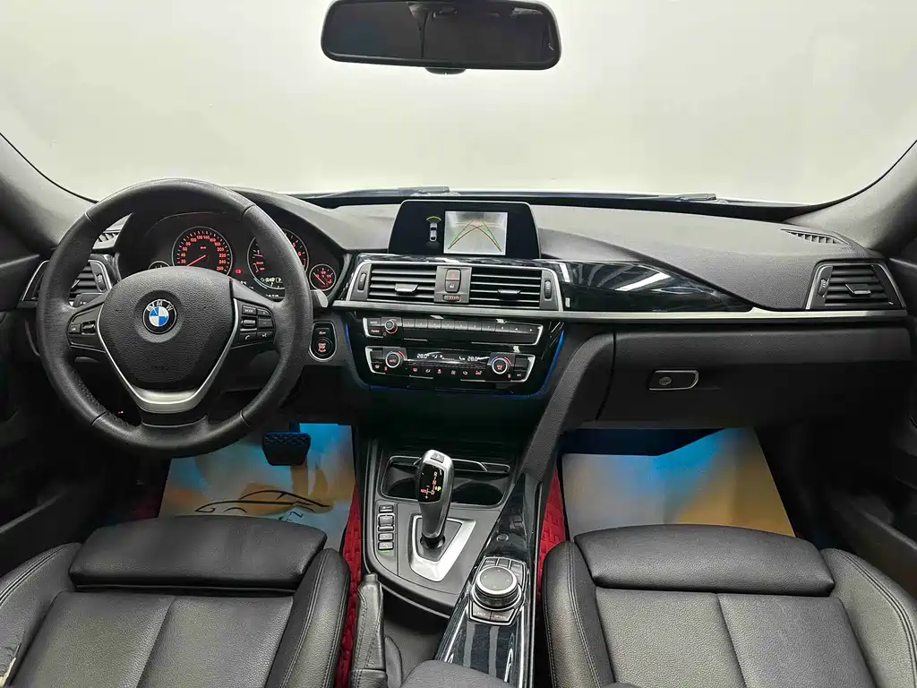 BMW 3 Series GT 2019 — фото 15