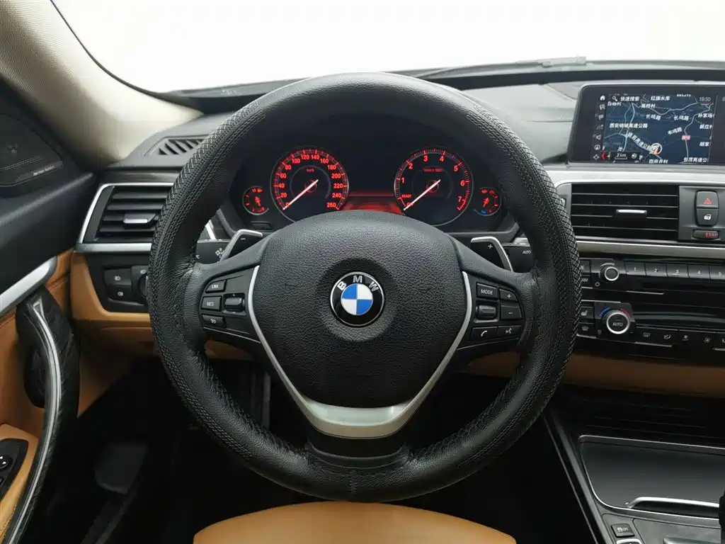 BMW 3 Series GT 2019 — фото 11