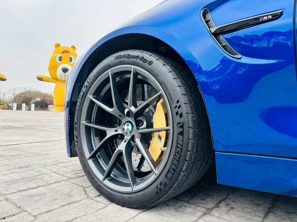 BMW M4 2018 — фото 6