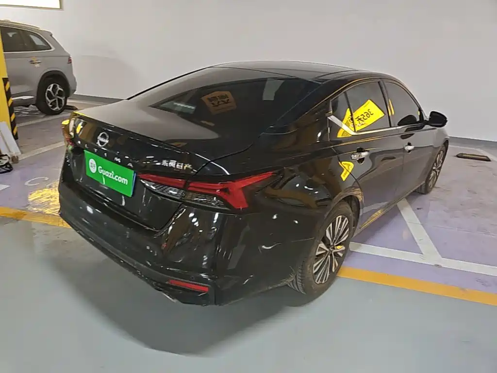 Nissan Teana 2024