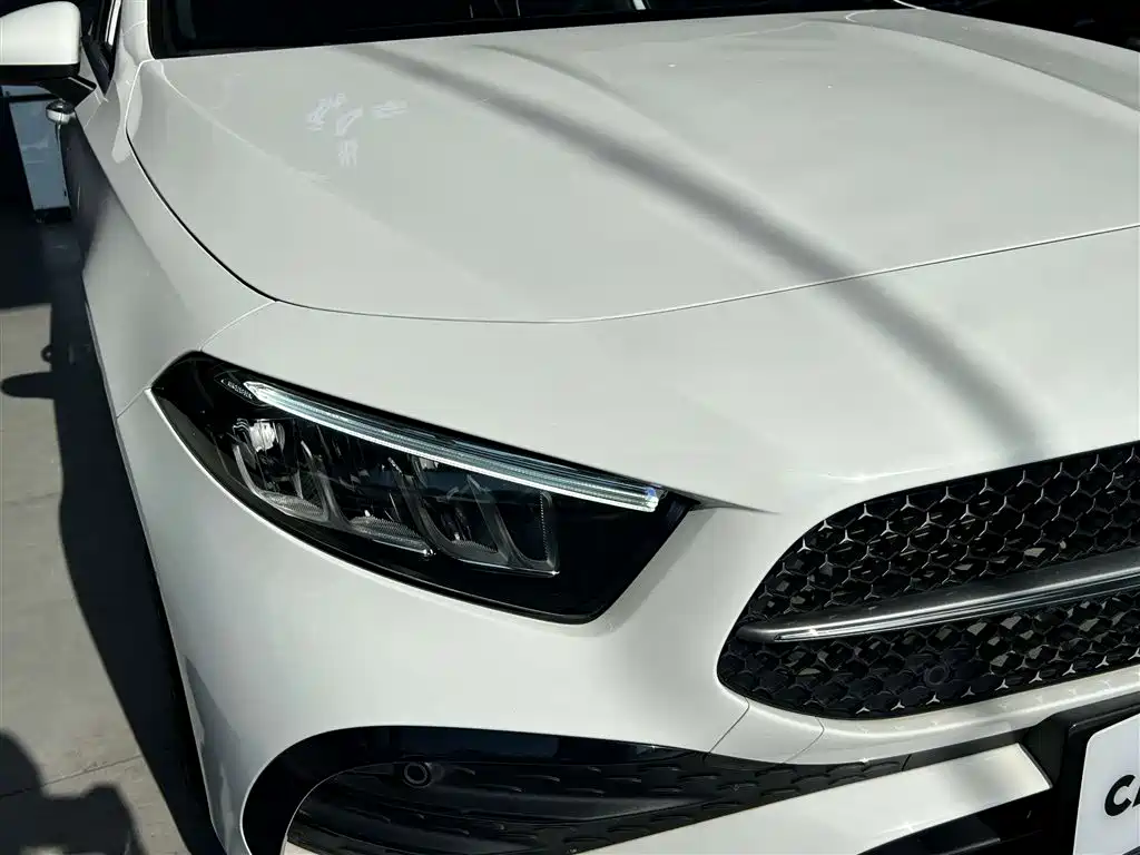Mercedes-Benz A-Class 2023 — фото 13
