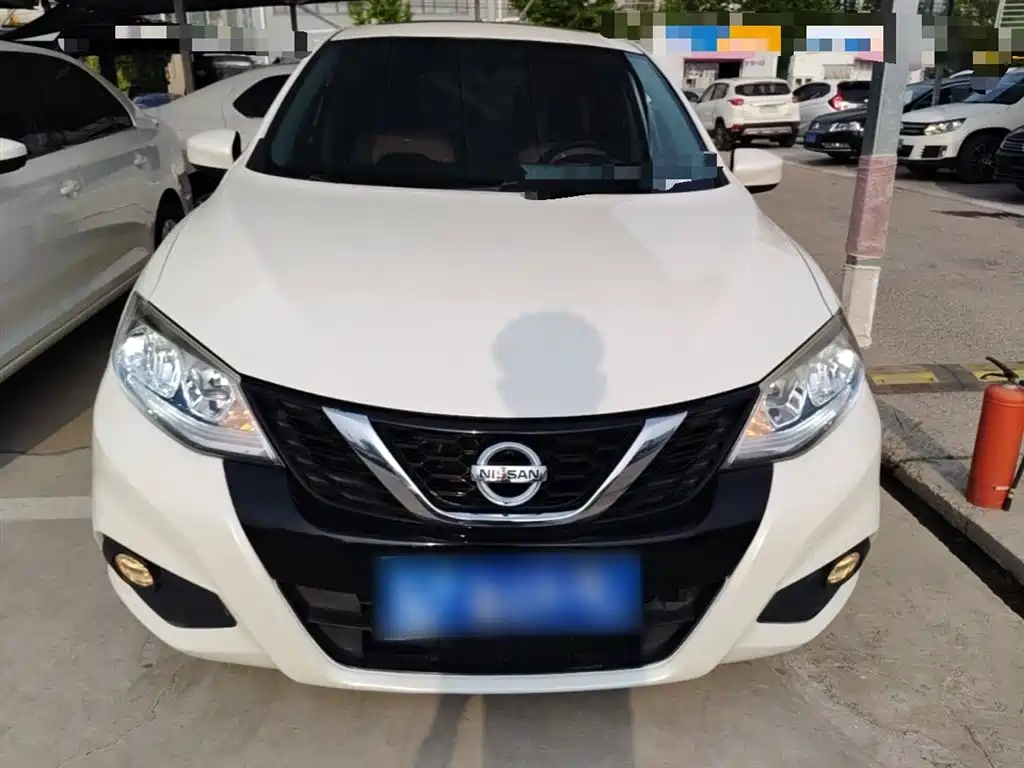 Nissan Tiida 2018 — фото 3