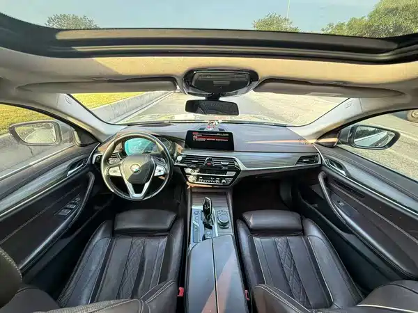 BMW 5 Series 2020
