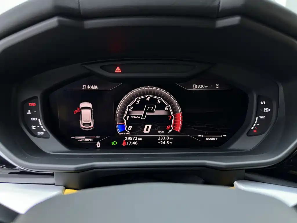 Lamborghini Urus 2023 — фото 16