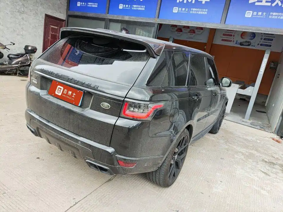Land Rover Range Rover Sport 2018 — фото 2