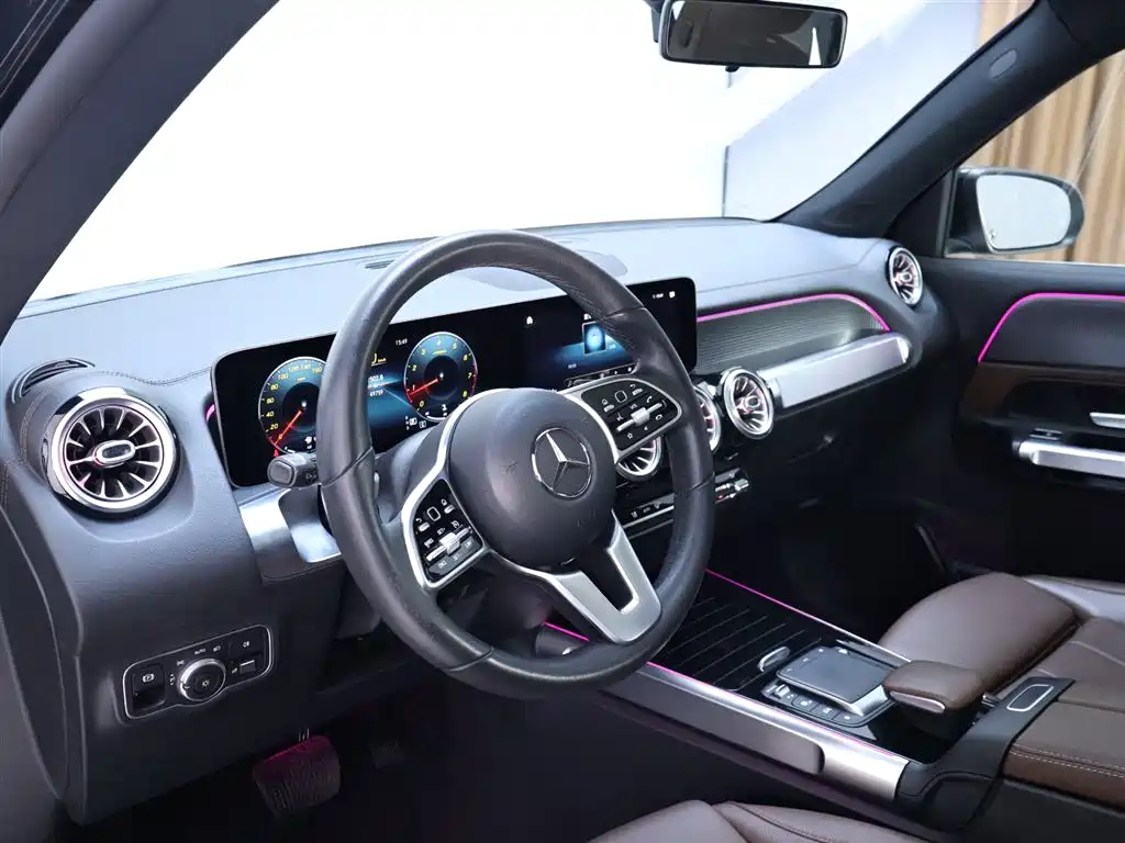 Mercedes-Benz GLB 2020 — фото 11
