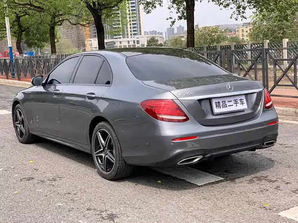 Mercedes-Benz E-Class 2020