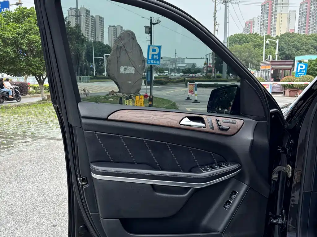 Mercedes-Benz GL-Class 2014 — фото 11