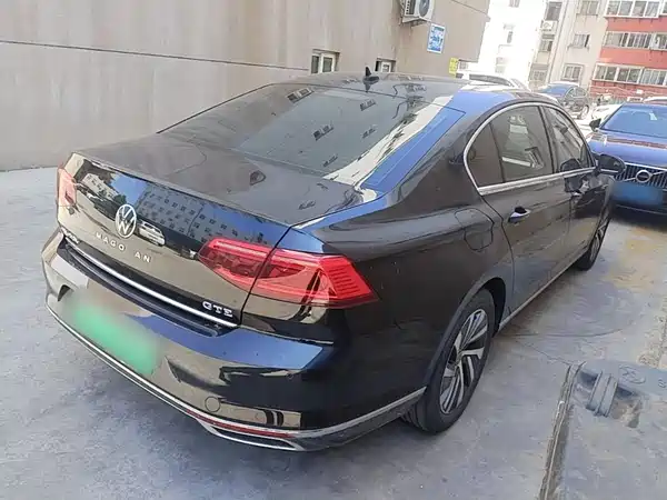 Volkswagen Magotan PHEV 2022