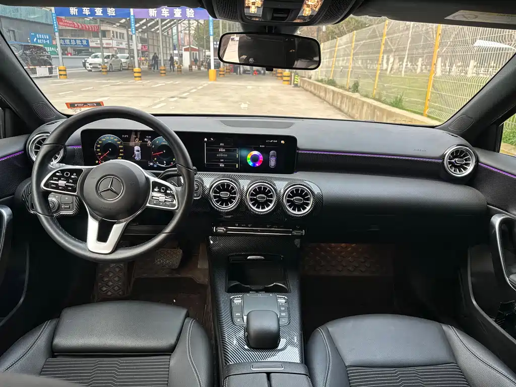 Mercedes-Benz A-Class 2023 — фото 11