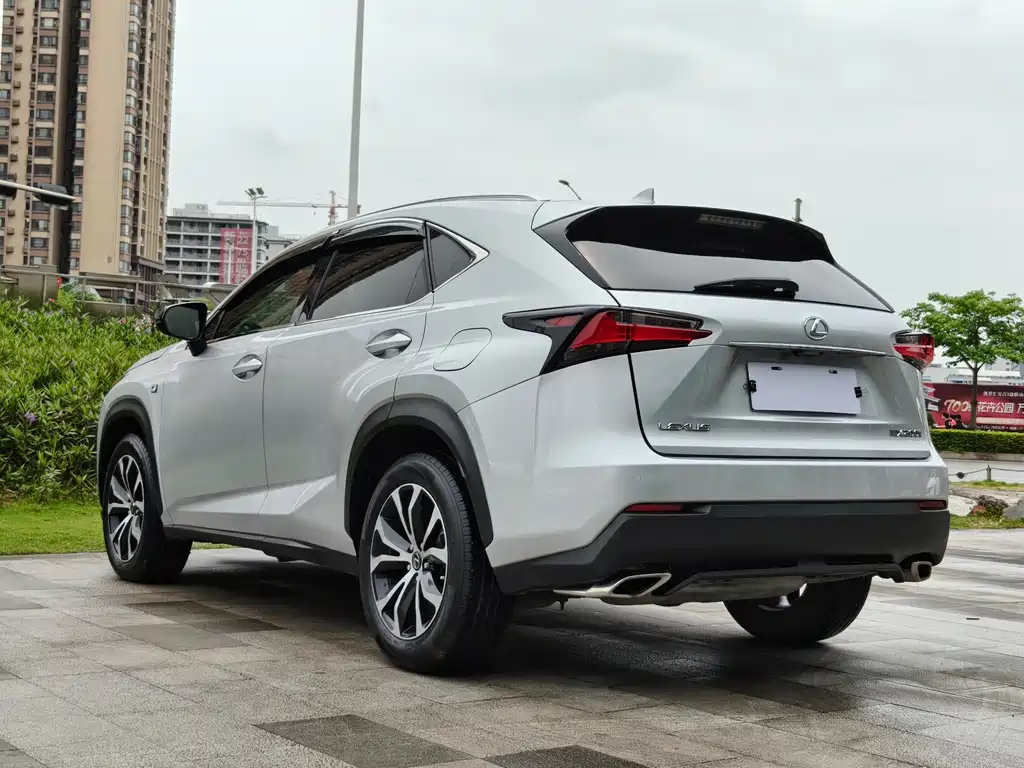 Lexus NX 2015 — фото 7
