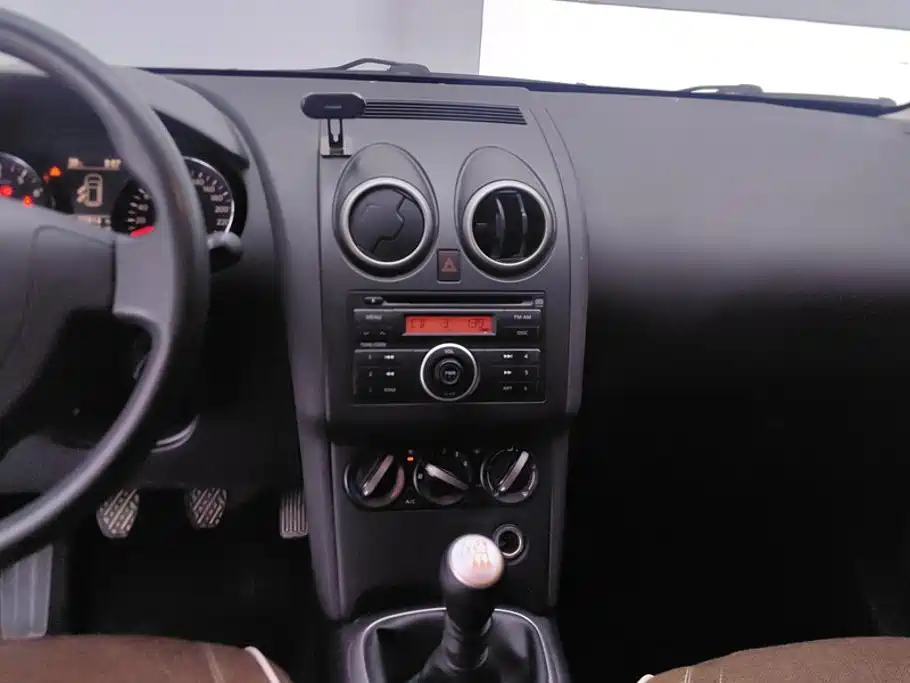 Nissan Qashqai 2014 — фото 13